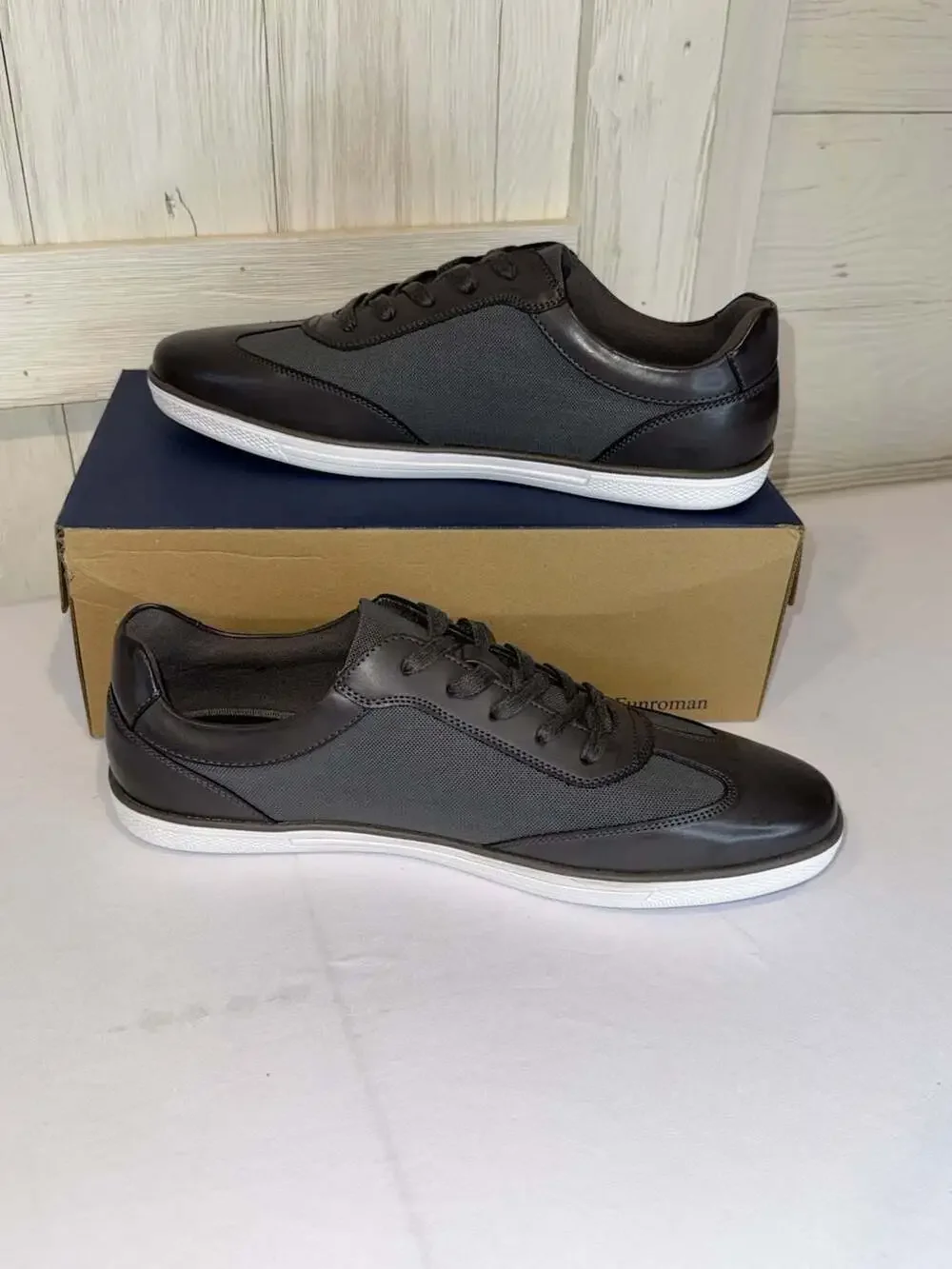 Funroman Men's Casual Lace-Up Sneakers, Gray